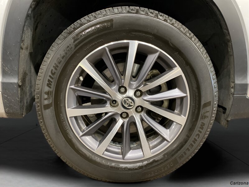 2017 Toyota Highlander XLE - Photo 20 - Mesa, AZ 85201