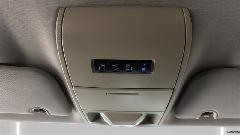 2016 Dodge Grand Caravan SXT - Photo 18 - Mesa, AZ 85201