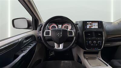 2016 Dodge Grand Caravan SXT - Photo 16 - Mesa, AZ 85201