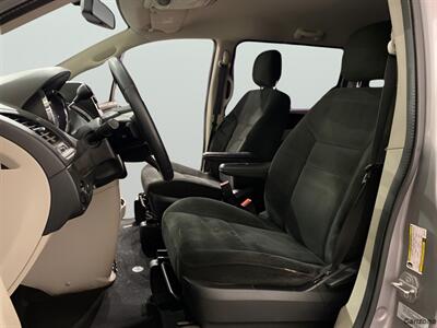 2016 Dodge Grand Caravan Passenger AVP - Photo 9 - Mesa, AZ 85201