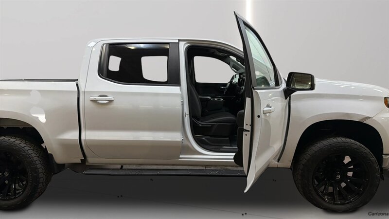 2019 Chevrolet Silverado 1500 LT - Photo 30 - Mesa, AZ 85201