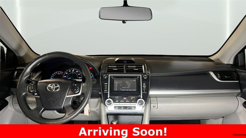 2014 Toyota Camry L - Photo 14 - Mesa, AZ 85201