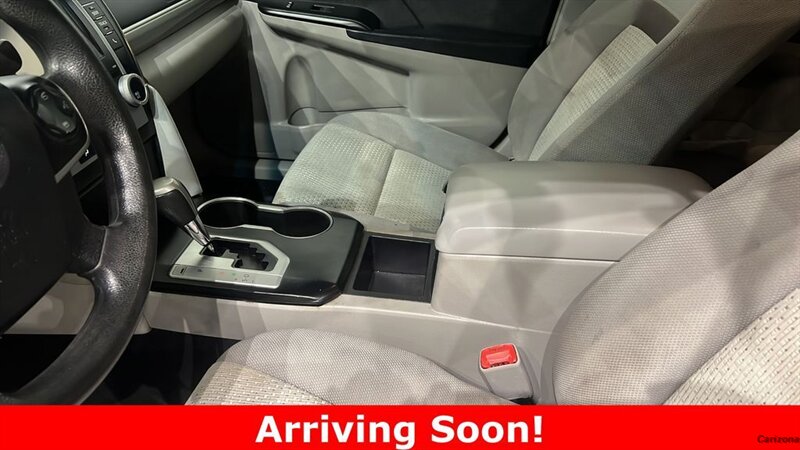 2014 Toyota Camry L - Photo 26 - Mesa, AZ 85201