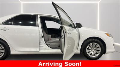 2014 Toyota Camry L - Photo 17 - Mesa, AZ 85201