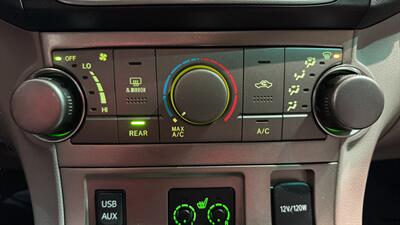 2013 Toyota Highlander   - Photo 28 - Mesa, AZ 85201