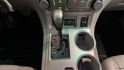 2013 Toyota Highlander   - Photo 23 - Mesa, AZ 85201