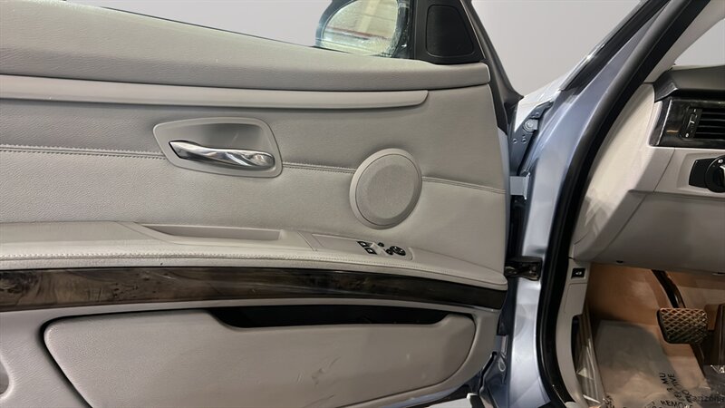 2009 BMW 328i Prem - Photo 21 - Mesa, AZ 85201