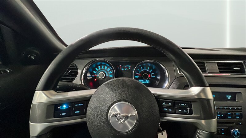 2013 Ford Mustang GT - Photo 30 - Mesa, AZ 85201