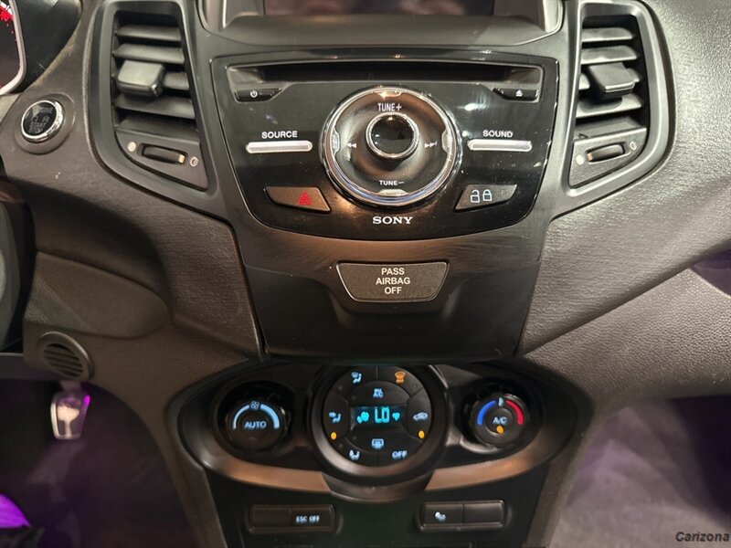 2016 Ford Fiesta ST photo