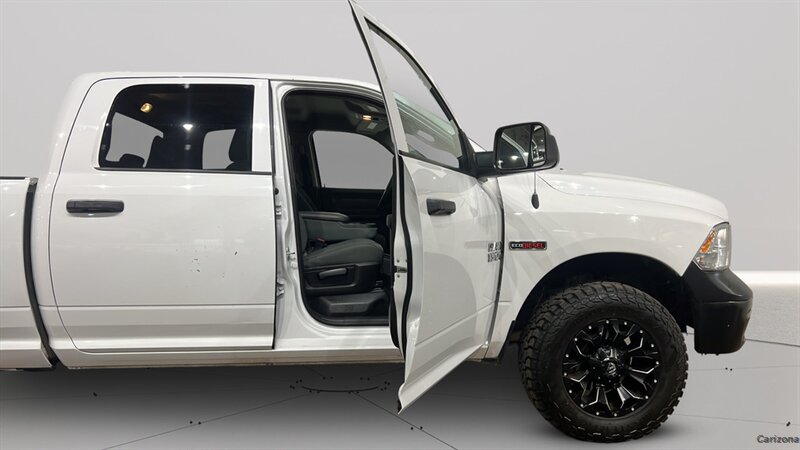 2015 RAM 1500 Crew Cab Tradesman - Photo 17 - Mesa, AZ 85201