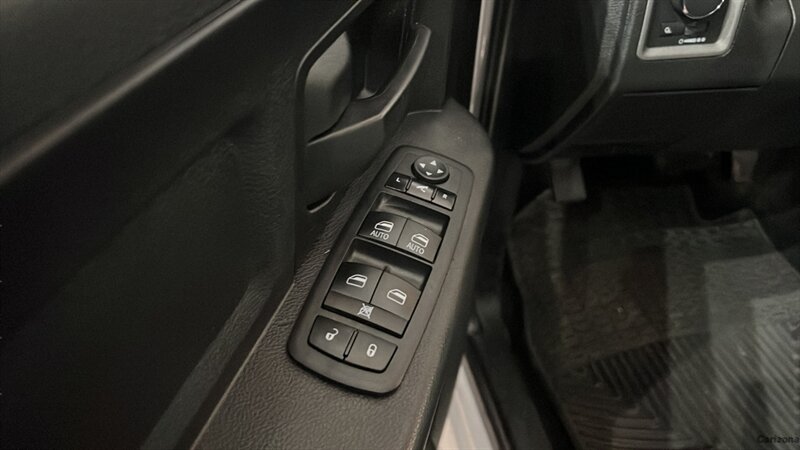 2015 RAM 1500 Crew Cab Tradesman - Photo 19 - Mesa, AZ 85201