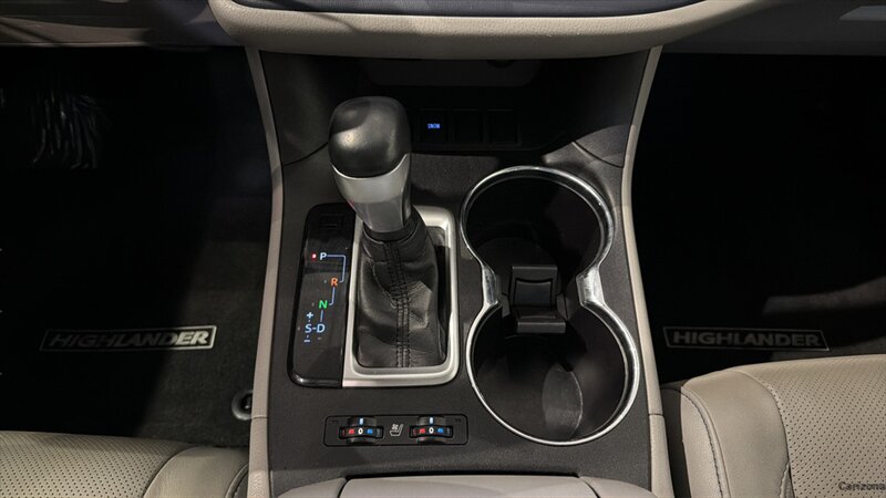 2016 Toyota Highlander Limited - Photo 23 - Mesa, AZ 85201