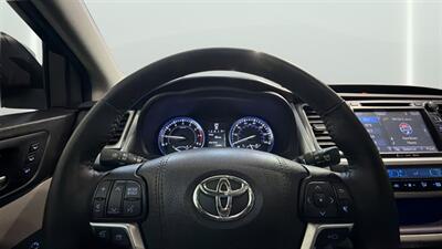 2016 Toyota Highlander Limited - Photo 30 - Mesa, AZ 85201