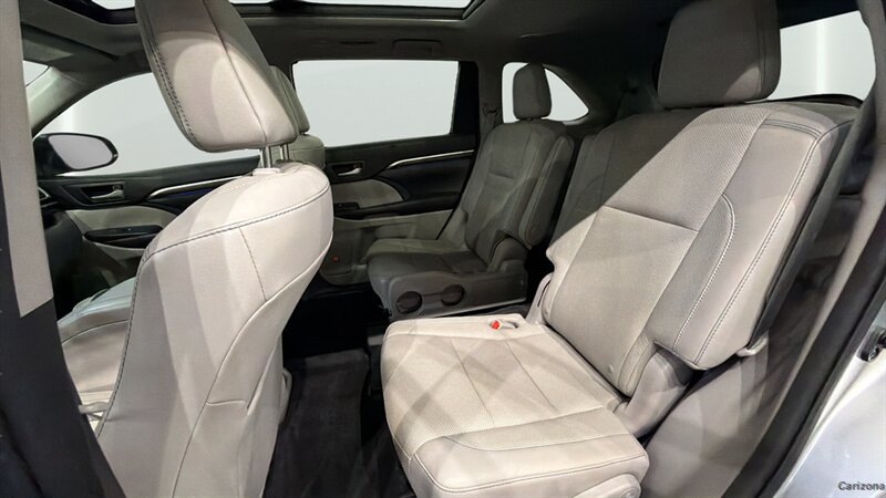2016 Toyota Highlander Limited - Photo 33 - Mesa, AZ 85201