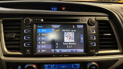 2016 Toyota Highlander Limited - Photo 25 - Mesa, AZ 85201