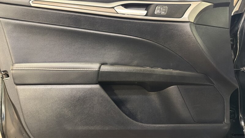 2018 Ford Fusion SE - Photo 21 - Mesa, AZ 85201