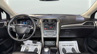 2018 Ford Fusion SE - Photo 14 - Mesa, AZ 85201
