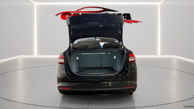 2018 Ford Fusion SE - Photo 22 - Mesa, AZ 85201