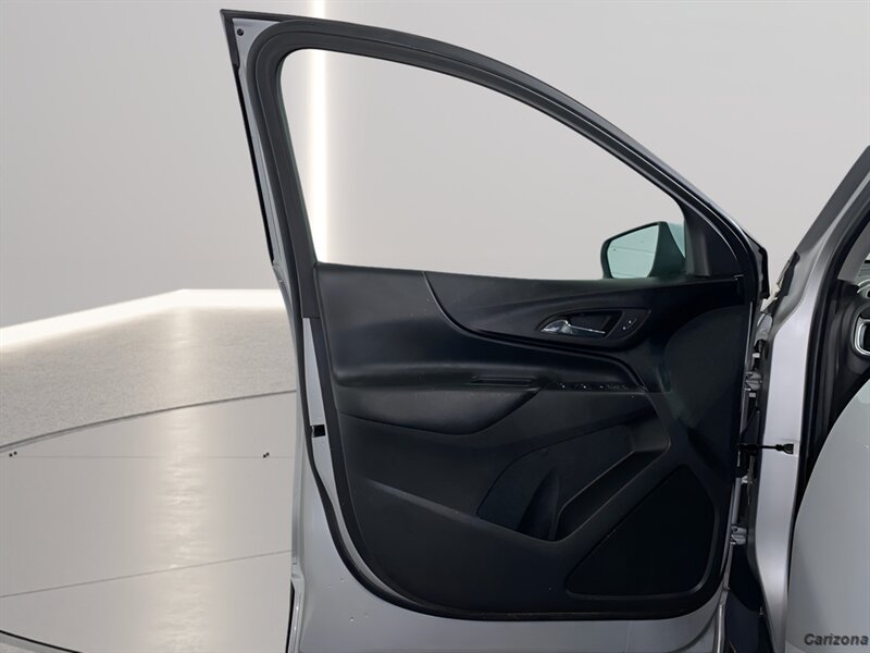 2020 Chevrolet Equinox LT - Photo 9 - Mesa, AZ 85201
