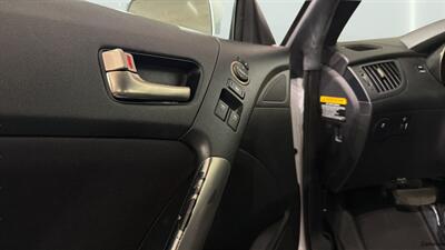 2016 Hyundai Genesis Coupe 3.8   - Photo 19 - Mesa, AZ 85201