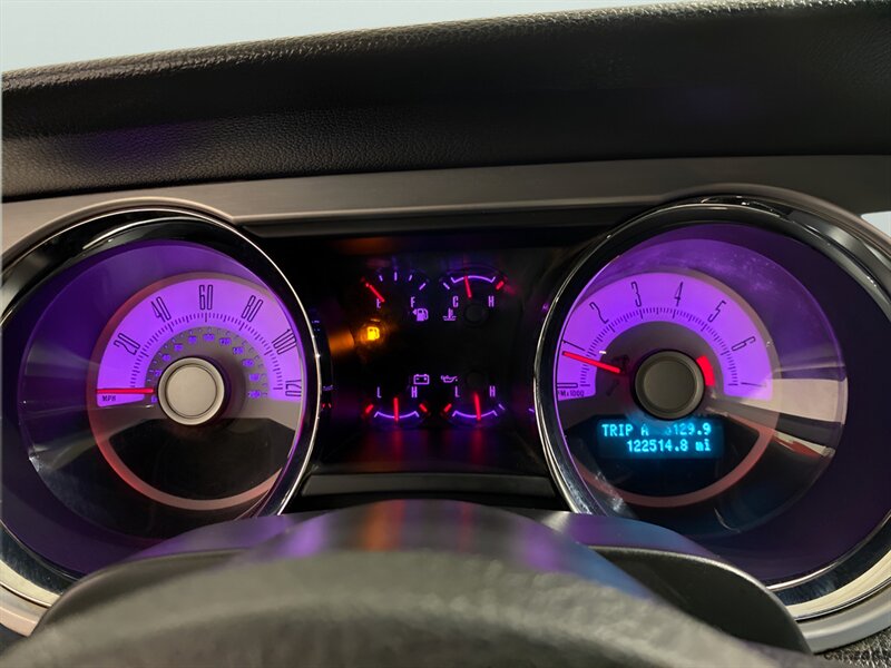 2010 Ford Mustang V6 Premium - Photo 12 - Mesa, AZ 85201