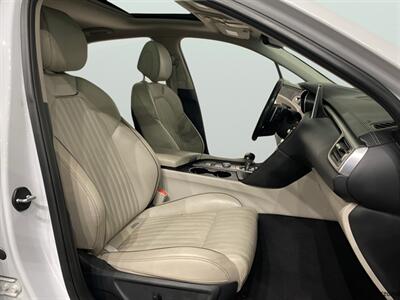 2019 Genesis G70 2.0T Advanced - Photo 11 - Mesa, AZ 85201