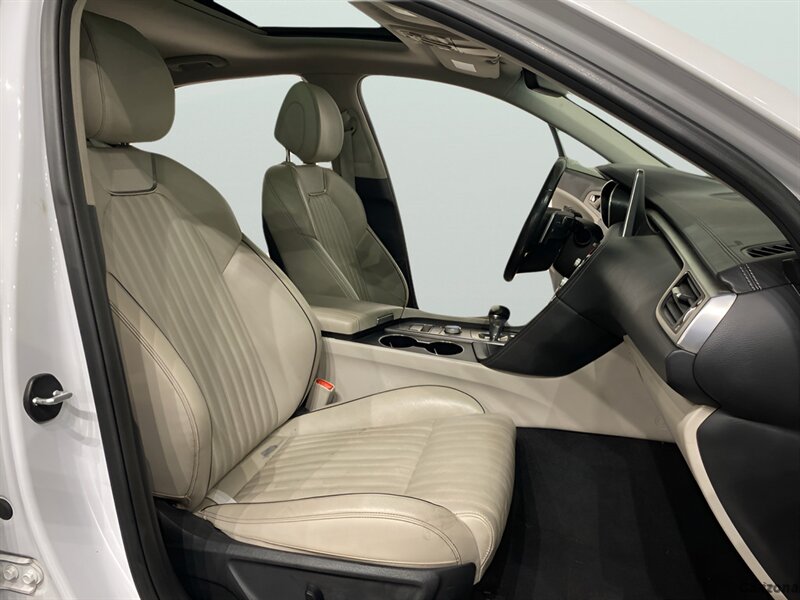 2019 Genesis G70 2.0T Advanced - Photo 11 - Mesa, AZ 85201