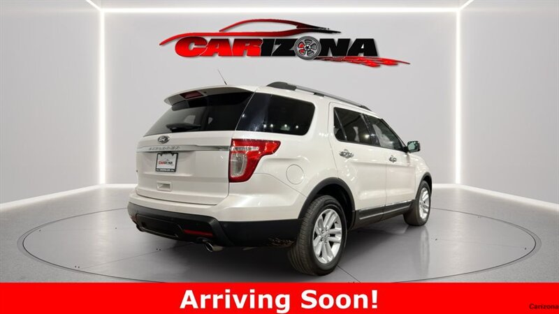 2013 Ford Explorer XLT - Photo 8 - Mesa, AZ 85201
