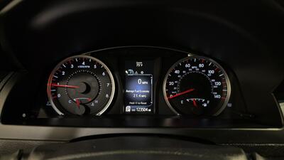 2015 Toyota Camry LE   - Photo 29 - Mesa, AZ 85201