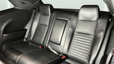 2011 Dodge Challenger SE   - Photo 33 - Mesa, AZ 85201