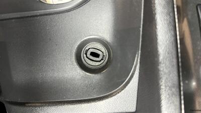 2011 Dodge Challenger SE   - Photo 24 - Mesa, AZ 85201