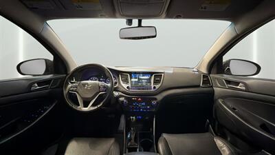 2017 Hyundai TUCSON Limited - Photo 31 - Mesa, AZ 85201