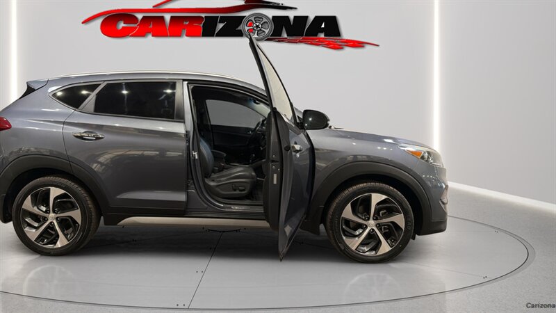 2017 Hyundai TUCSON Limited - Photo 17 - Mesa, AZ 85201