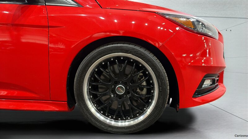 2016 Ford Focus ST - Photo 34 - Mesa, AZ 85201