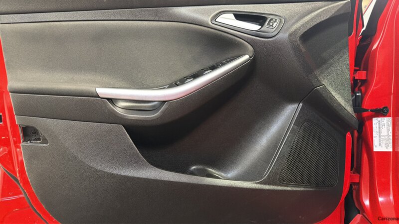 2016 Ford Focus ST - Photo 21 - Mesa, AZ 85201