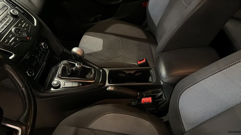 2016 Ford Focus ST - Photo 26 - Mesa, AZ 85201