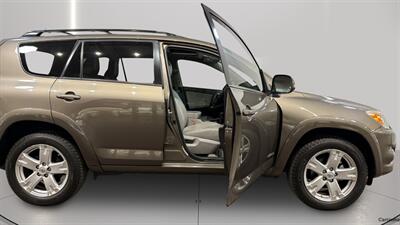 2012 Toyota RAV4 Limited - Photo 17 - Mesa, AZ 85201