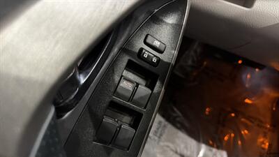 2012 Toyota RAV4 Limited - Photo 19 - Mesa, AZ 85201