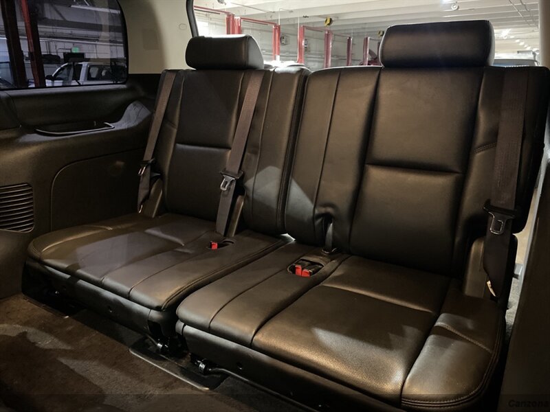 2014 Cadillac Escalade Premium photo