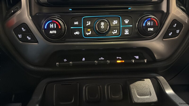 2015 Chevrolet Silverado 2500 LTZ - Photo 25 - Mesa, AZ 85201