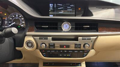 2013 Lexus ES   - Photo 15 - Mesa, AZ 85201