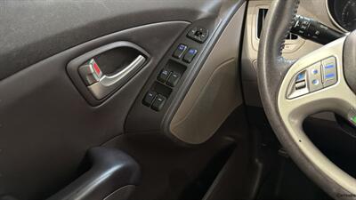 2013 Hyundai TUCSON Limited   - Photo 19 - Mesa, AZ 85201