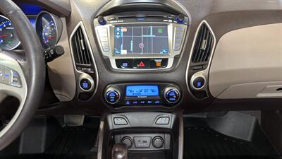 2013 Hyundai TUCSON Limited   - Photo 15 - Mesa, AZ 85201