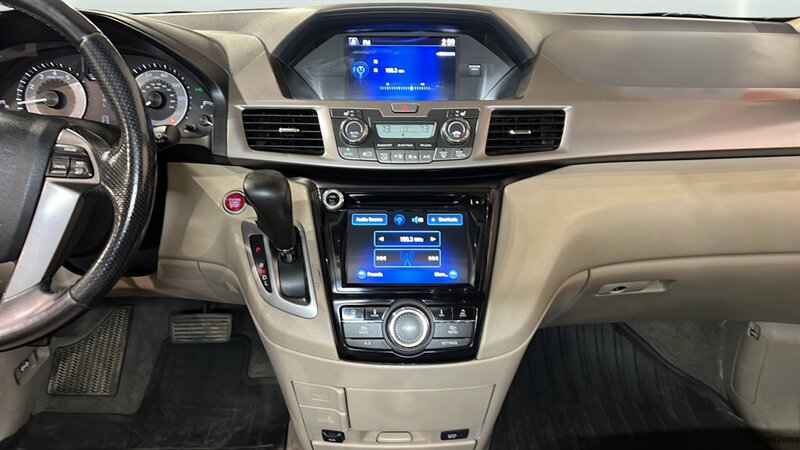 2017 Honda Odyssey EX-L - Photo 15 - Mesa, AZ 85201