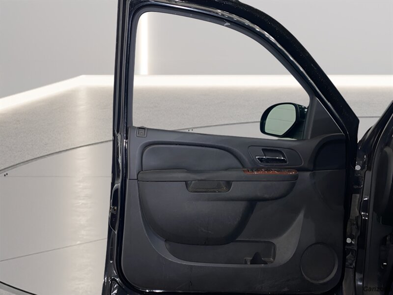 2010 Chevrolet Tahoe LS - Photo 9 - Mesa, AZ 85201