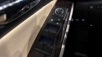 2014 Lexus IS 350   - Photo 19 - Mesa, AZ 85201