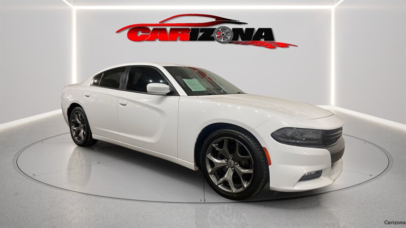 2017 Dodge Charger SXT - Photo 2 - Mesa, AZ 85201