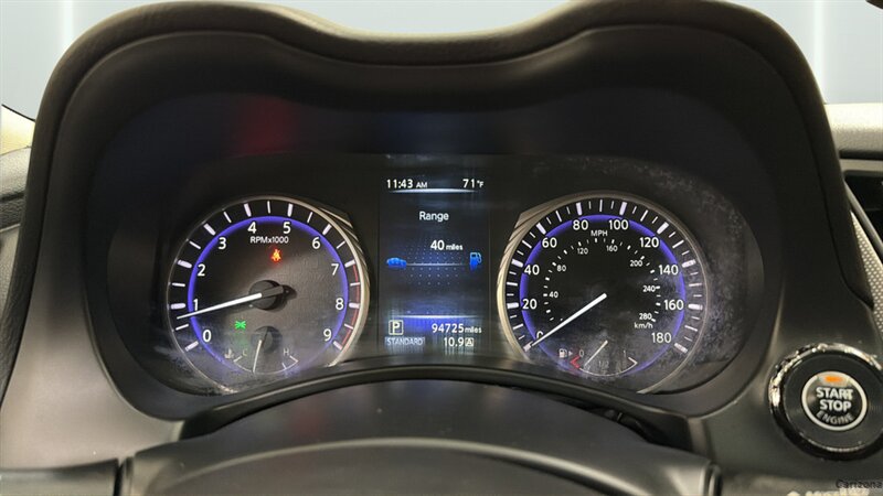 2017 INFINITI Q50 Red Sport 400 - Photo 26 - Mesa, AZ 85201