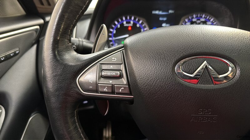 2017 INFINITI Q50 Red Sport 400 - Photo 24 - Mesa, AZ 85201