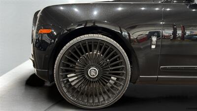 2022 Rolls-Royce Black Badge Cullinan   - Photo 36 - Mesa, AZ 85201